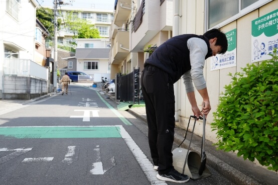 会社周辺の清掃活動