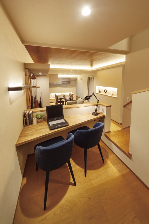 ビルトインガレージ＋屋上のあるお家の写真8